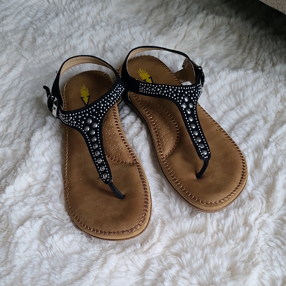 Volatile Sandals Super Cute EUC Size 8
